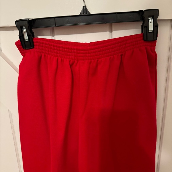 Alfred Dunner Petite Red Pants - Picture 4 of 9